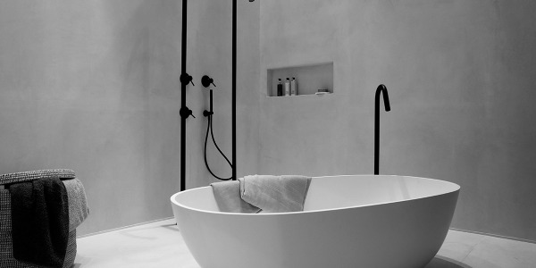 Come scegliere la vasca: consigli e idee utili per il proprio bagno